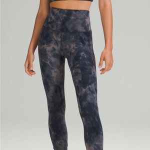 NWT Lululemon Align HR Crop 23”